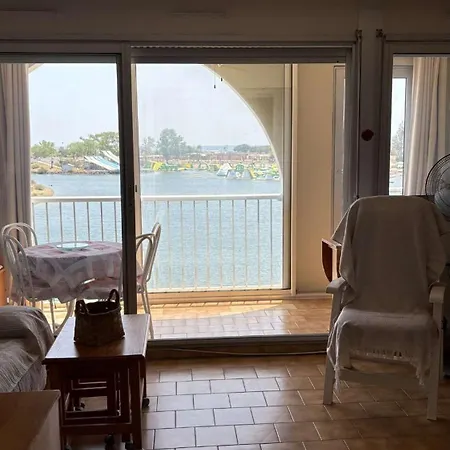 Au Panoramic Lägenhet *